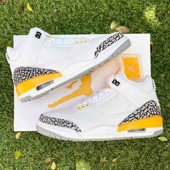 Nike Air Jordan 3 retro white orange shoes - Picture 3 of 4